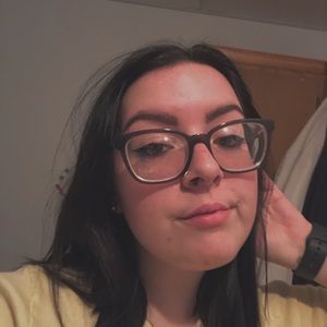 Meet your Posher, Alana